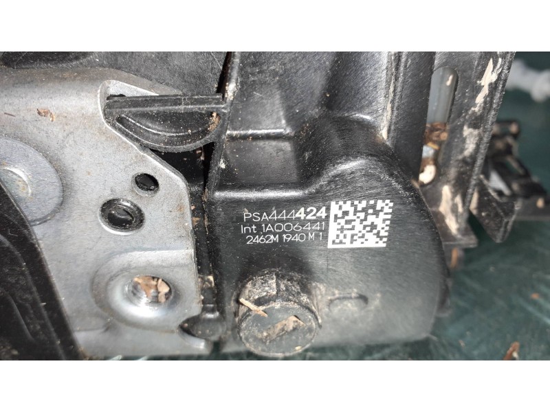 Recambio de cerradura puerta delantera derecha para opel mokka referencia OEM IAM 444424 1A006441 2462M1940M1