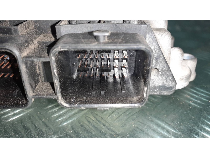 Recambio de centralita motor uce para peugeot expert kasten referencia OEM IAM 0281012982 402931 64118285