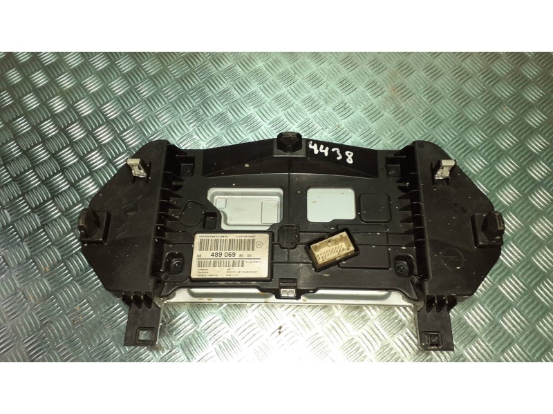 Recambio de cuadro instrumentos para opel mokka referencia OEM IAM 984890698000  