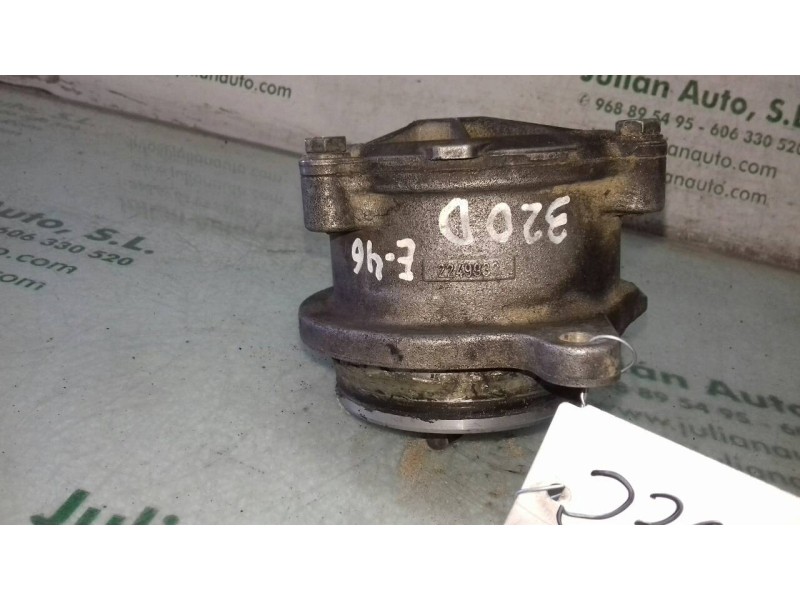 Recambio de depresor freno / bomba vacio para bmw serie 3 berlina (e46) 320d referencia OEM IAM 2249939 96110885 