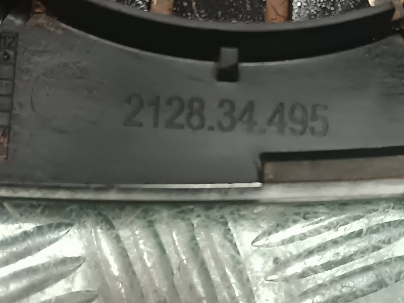 Recambio de cristal retrovisor izquierdo para ford focus referencia OEM IAM 212834495  FA00A