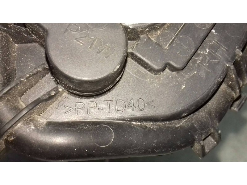 Recambio de portalamparas para renault captur xmod referencia OEM IAM  PY21W 4617