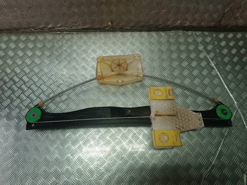 Recambio de elevalunas trasero derecho para audi a3 (8p) referencia OEM IAM 8P4839462B  SIN MOTOR