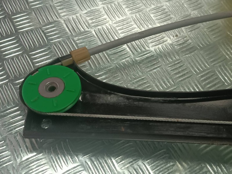 Recambio de elevalunas trasero derecho para audi a3 (8p) referencia OEM IAM 8P4839462B  SIN MOTOR