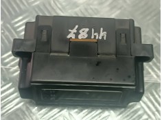 Recambio de pantalla multifuncion para hyundai coupe (gk) referencia OEM IAM 959002C100  CONECTOR 3 PINES 2