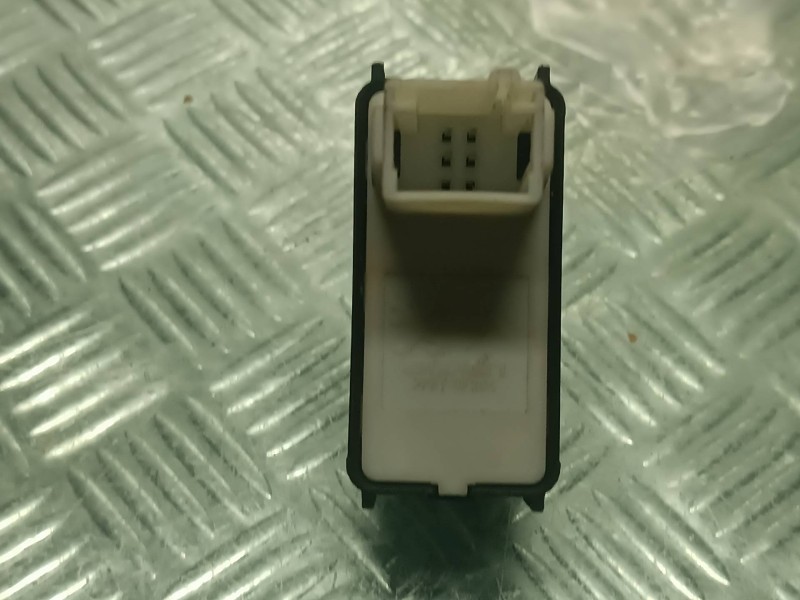 Recambio de mando elevalunas trasero izquierdo para opel mokka referencia OEM IAM 980448032  CONECTOR 4 PINES