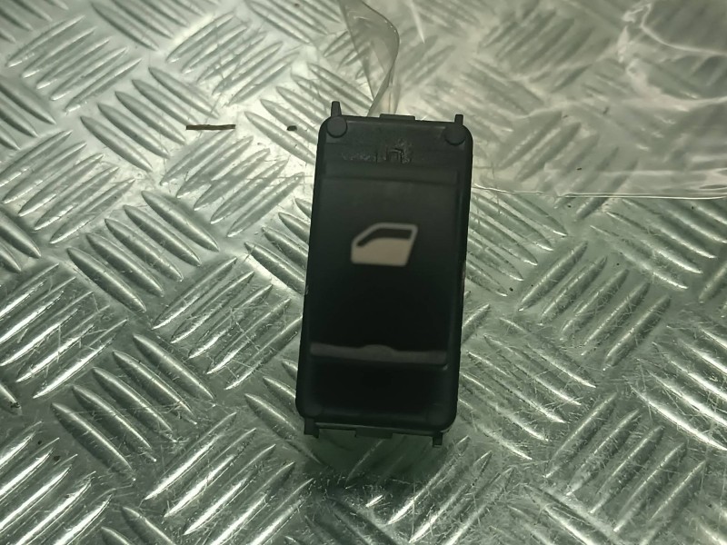 Recambio de mando elevalunas delantero derecho para opel mokka referencia OEM IAM 980448032  CONECTOR 4 PINES