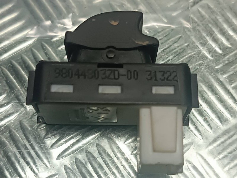 Recambio de mando elevalunas trasero derecho para opel mokka referencia OEM IAM 98044803ZD  CONECTOR 4 PINES