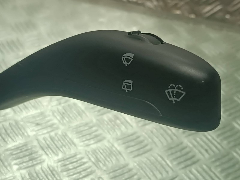 Recambio de mando multifuncion para seat ibiza (6l1) referencia OEM IAM   LIMPIA/LUCES