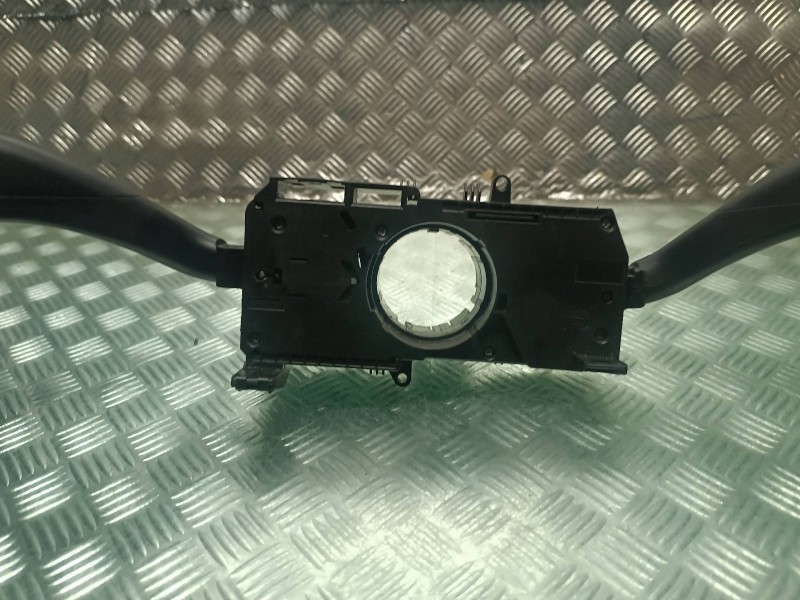 Recambio de mando multifuncion para seat ibiza (6l1) referencia OEM IAM   LIMPIA/LUCES