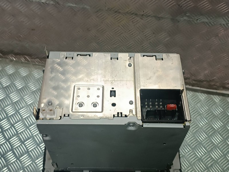 Recambio de sistema audio / radio cd para audi a3 (8p) referencia OEM IAM 8P0035186AB 7640276380 
