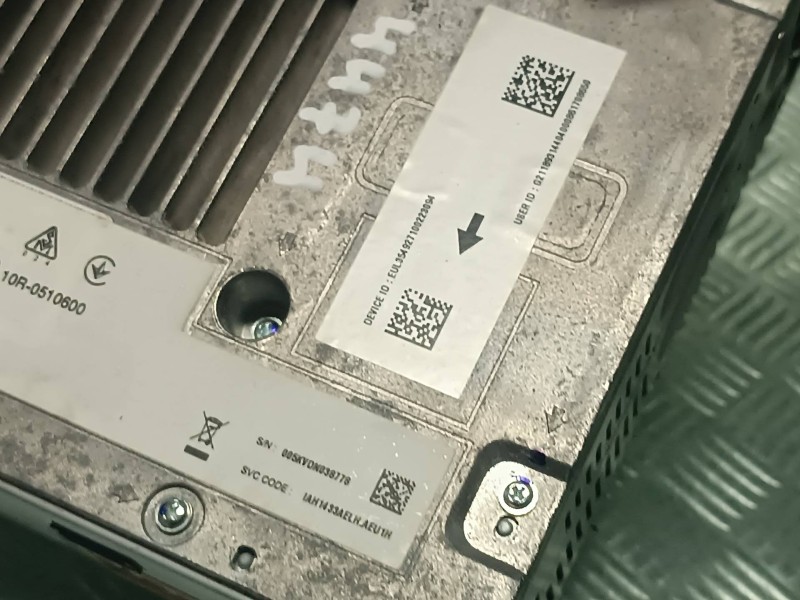 Recambio de sistema audio / radio cd para hyundai ioniq 5 5 referencia OEM IAM 96560G2230VC8 AGL76672501 ACQ90494702