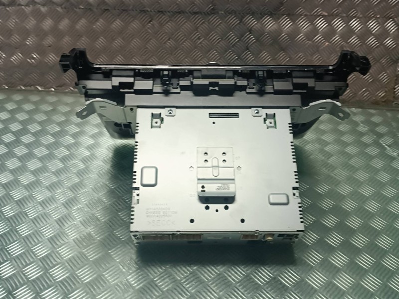 Recambio de sistema audio / radio cd para hyundai ioniq 5 5 referencia OEM IAM 96560G2230VC8 AGL76672501 ACQ90494702