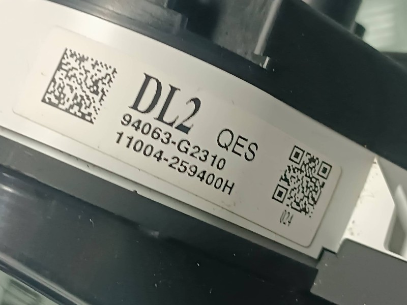 Recambio de cuadro instrumentos para hyundai ioniq 5 5 referencia OEM IAM 94063G2310  11004259400H