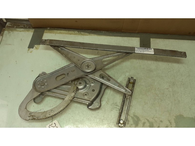 Recambio de elevalunas trasero izquierdo para renault megane iii berlina 5 p dynamique referencia OEM IAM 966415102 966026100 EL