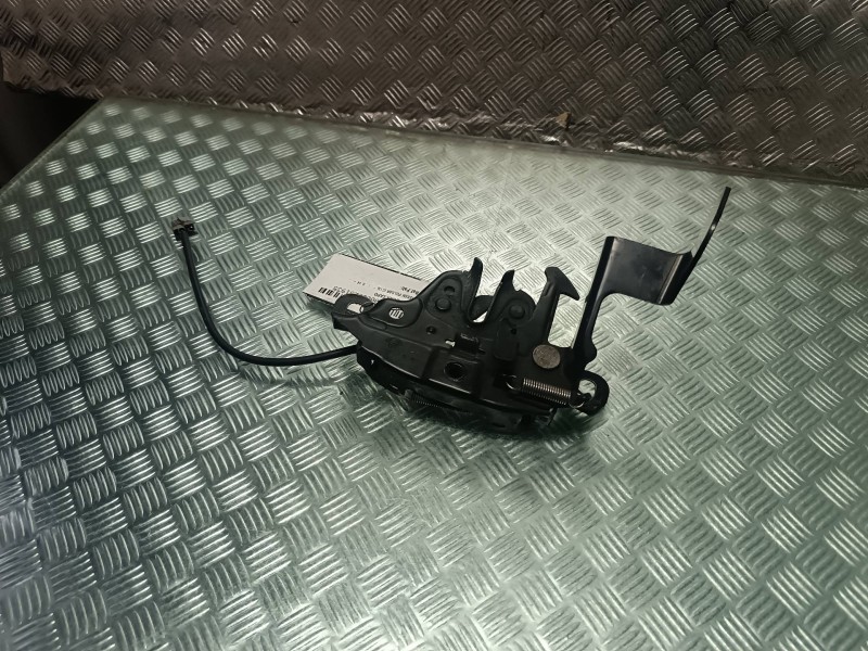 Recambio de cerradura capo para nissan pulsar (c13) referencia OEM IAM   