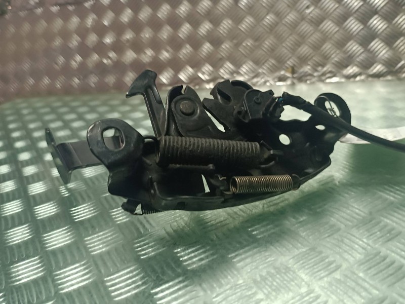 Recambio de cerradura capo para nissan pulsar (c13) referencia OEM IAM   