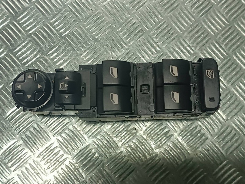 Recambio de mando elevalunas delantero izquierdo para opel mokka referencia OEM IAM 96788264ZD 10025551 