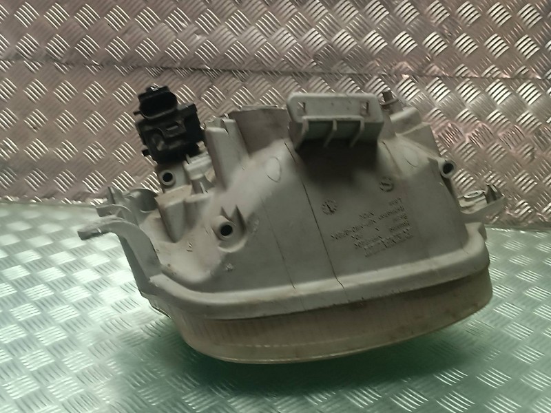 Recambio de faro izquierdo para renault twingo (co6) referencia OEM IAM   