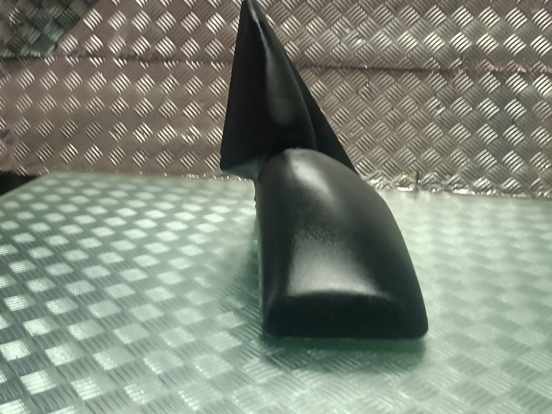 Recambio de retrovisor izquierdo para citroen ax 1.0 spot referencia OEM IAM E200747  MANUAL