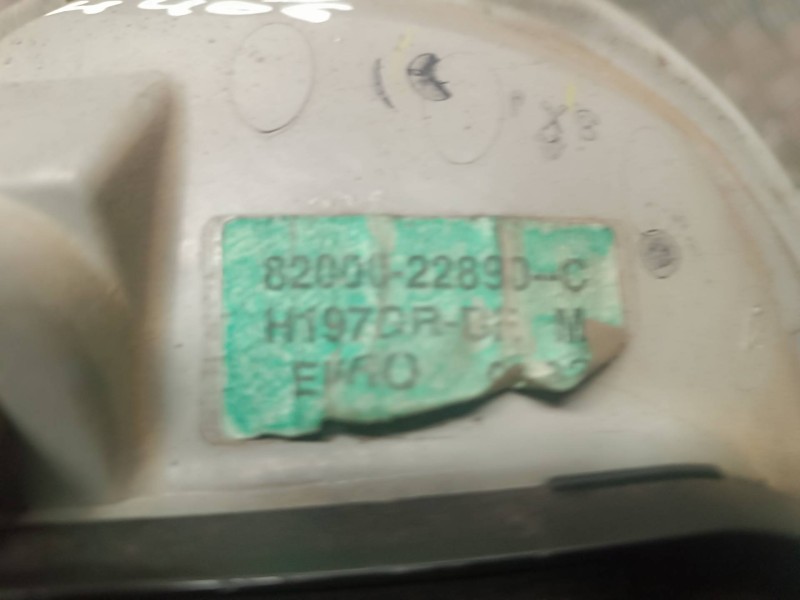 Recambio de faro derecho para renault twingo (co6) referencia OEM IAM 820002890C  H197GRBE