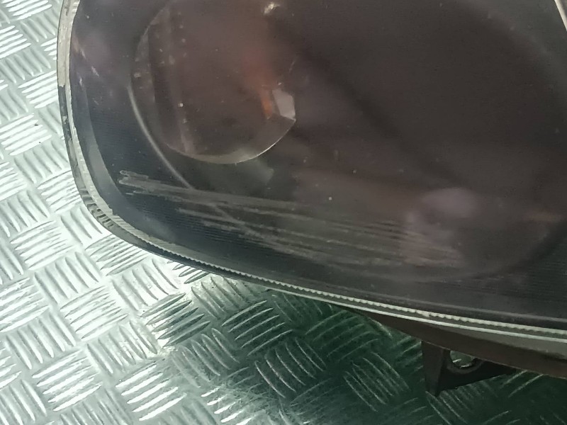 Recambio de faro derecho para seat toledo (1l) referencia OEM IAM 1M1941002D  