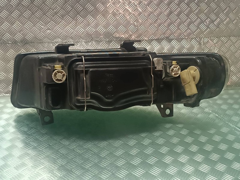 Recambio de faro derecho para seat toledo (1l) referencia OEM IAM 1M1941002D  