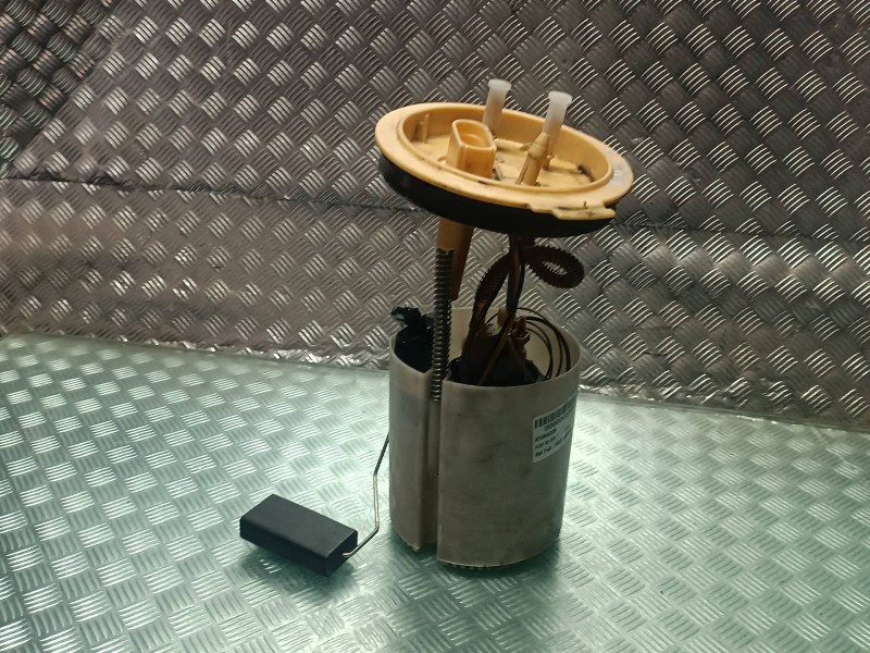 Recambio de aforador para audi a3 (8p) referencia OEM IAM 1K0919050AB SIEMENS VDO 5 PINES