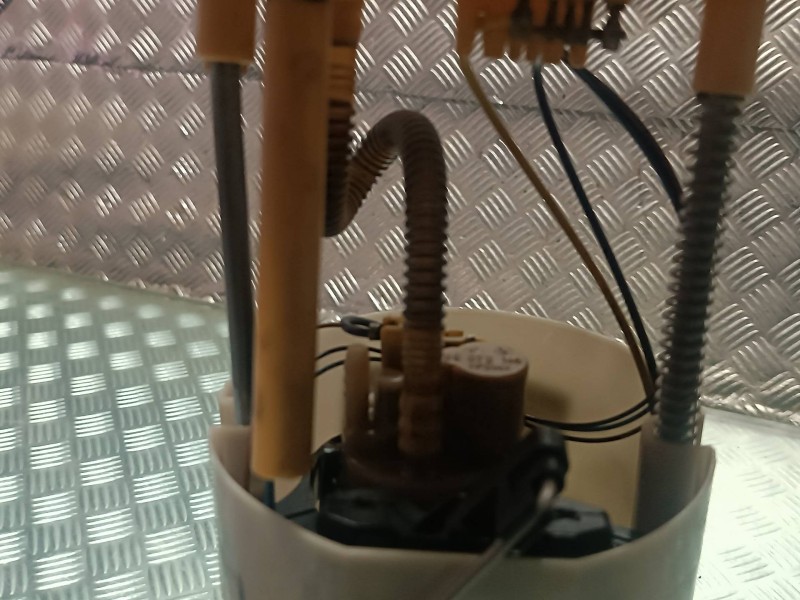 Recambio de aforador para audi a3 (8p) referencia OEM IAM 1K0919050AB SIEMENS VDO 5 PINES