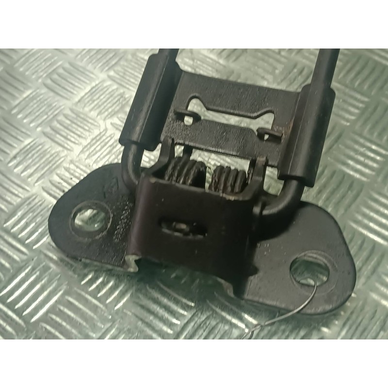 Recambio de retenedor puerta para renault master doka pritsche/-fgst l2h1 3,5t referencia OEM IAM 8200080175  PUERTA TRASERA