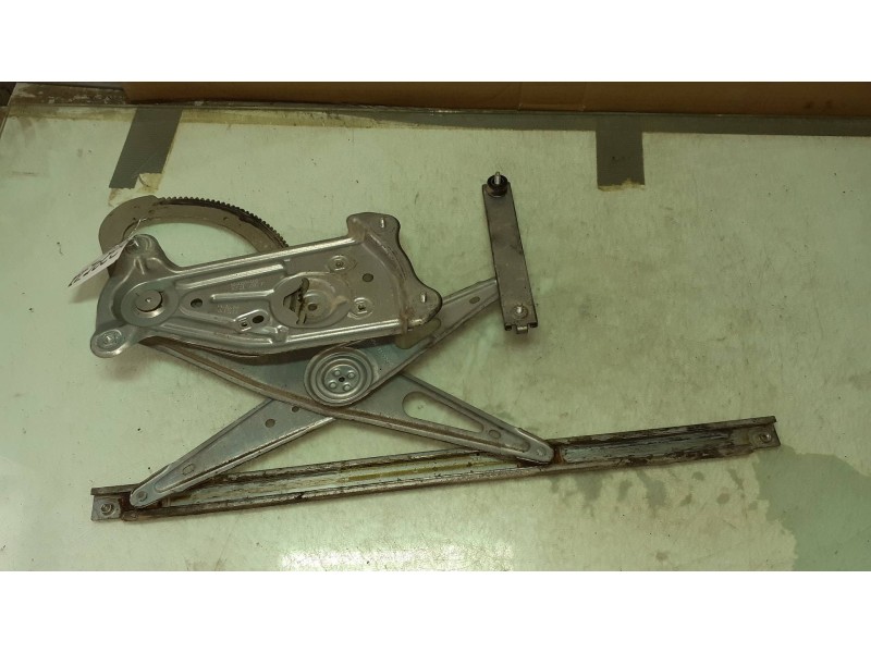 Recambio de elevalunas trasero izquierdo para renault megane iii berlina 5 p dynamique referencia OEM IAM 966415102 966026100 EL