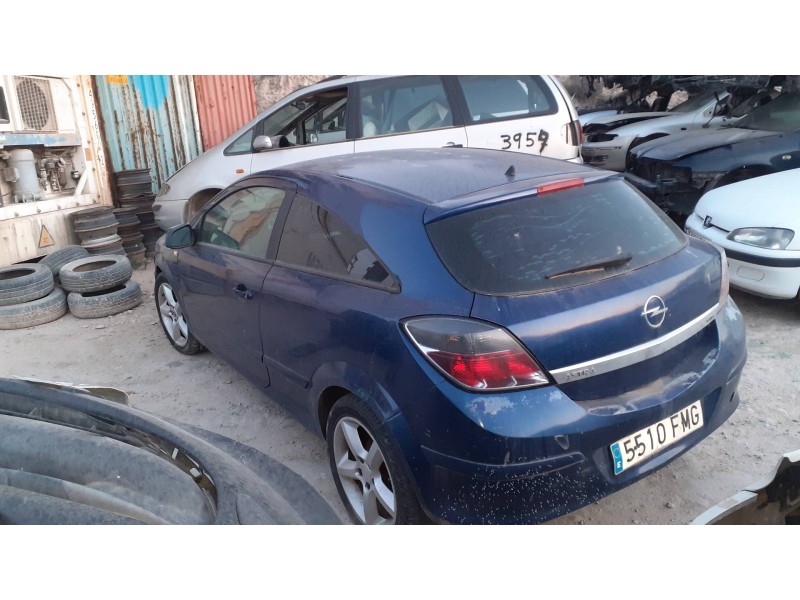 opel astra gtc del año 2007