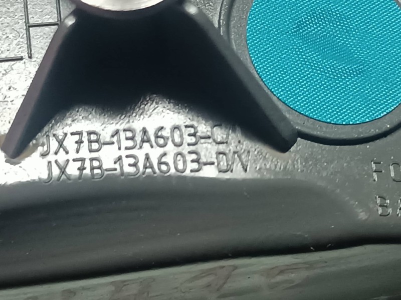 Recambio de piloto trasero izquierdo interior para ford focus referencia OEM IAM JX7B13A603CA  3 PINES
