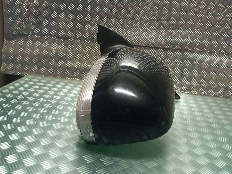 Recambio de retrovisor izquierdo para volkswagen touareg (7la) referencia OEM IAM 31077 010714 ELECTRICO