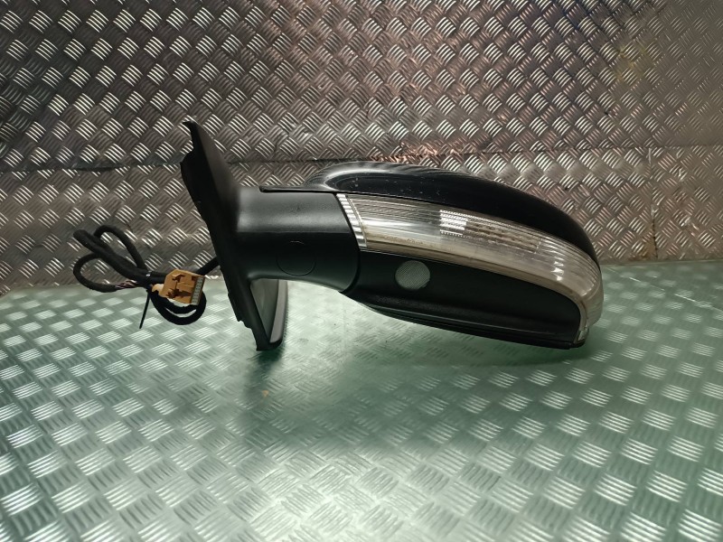 Recambio de retrovisor izquierdo para volkswagen touareg (7la) referencia OEM IAM 31077 010714 ELECTRICO