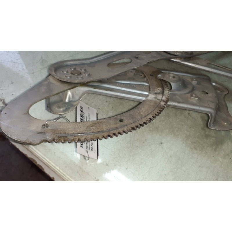 Recambio de elevalunas trasero izquierdo para renault megane iii berlina 5 p dynamique referencia OEM IAM 966415102 966026100 EL