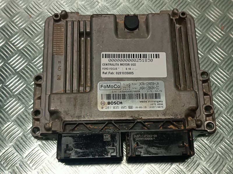 Recambio de centralita motor uce para ford focus referencia OEM IAM 0281035005 JX7A12A650LA GU5T14F262CA