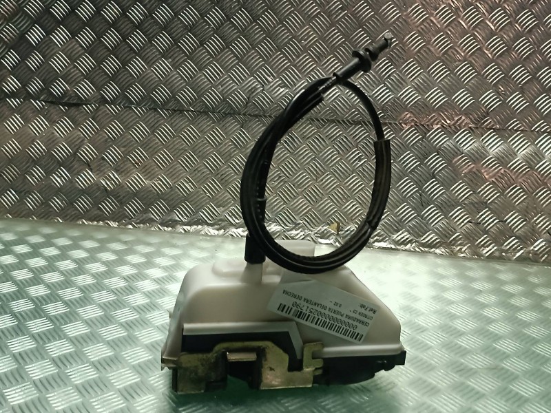 Recambio de cerradura puerta delantera derecha para citroen c3 referencia OEM IAM  CONECTOR 4 PINES ELECTRICA