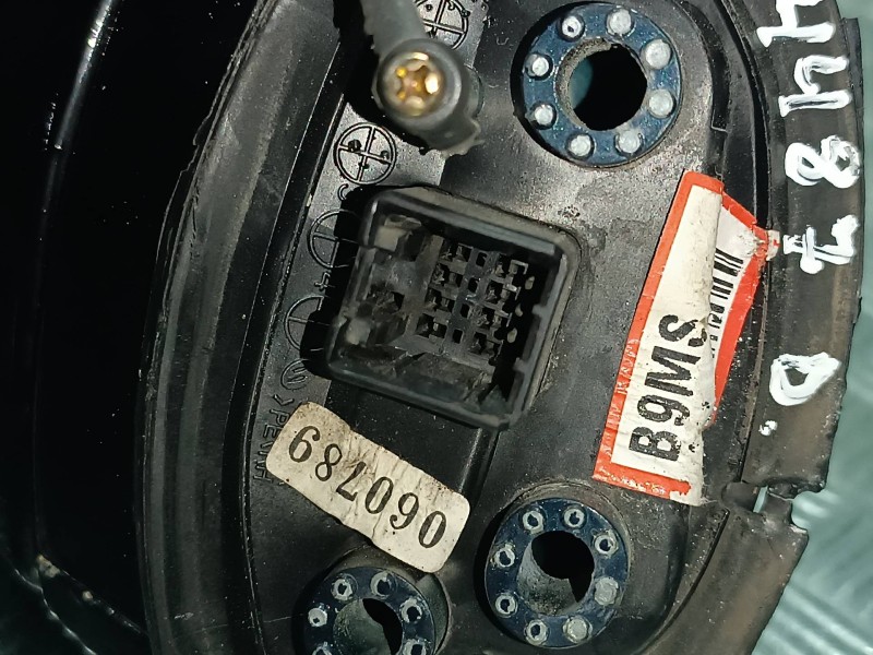 Recambio de retrovisor izquierdo para hyundai coupe (gk) referencia OEM IAM 012177 012178 ELECTRICO