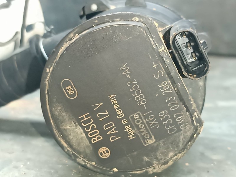 Recambio de motor electrico de agua para ford focus referencia OEM IAM JX618B552AA 0392023266S 