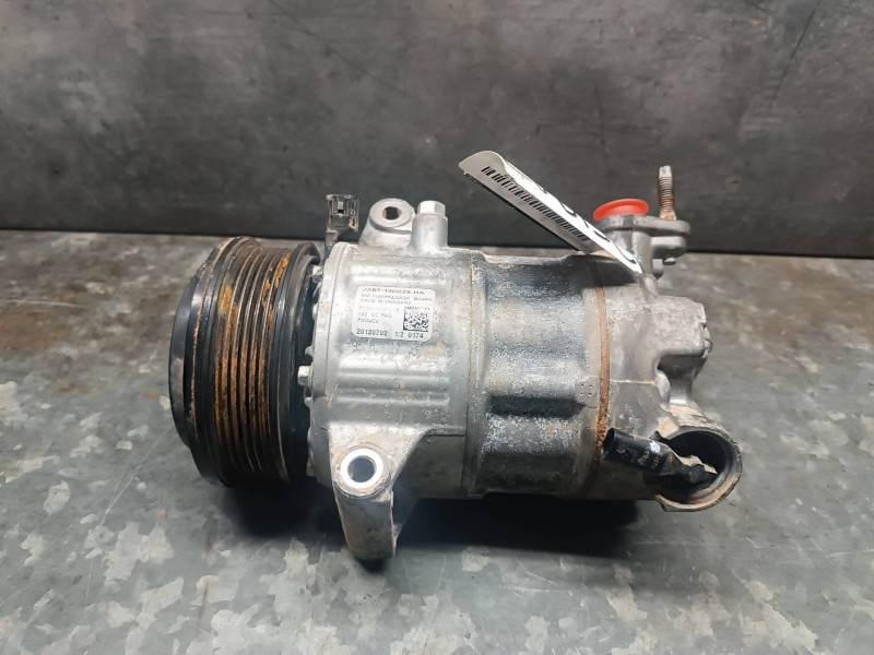 Recambio de compresor aire acondicionado para ford focus referencia OEM IAM JX6119D629HA 20180702 