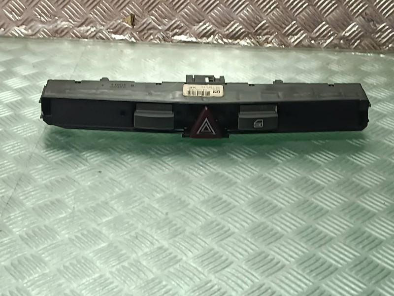 Recambio de warning para opel astra h ber. referencia OEM IAM 03758075 CERRAR PUERTAS 16 PINES