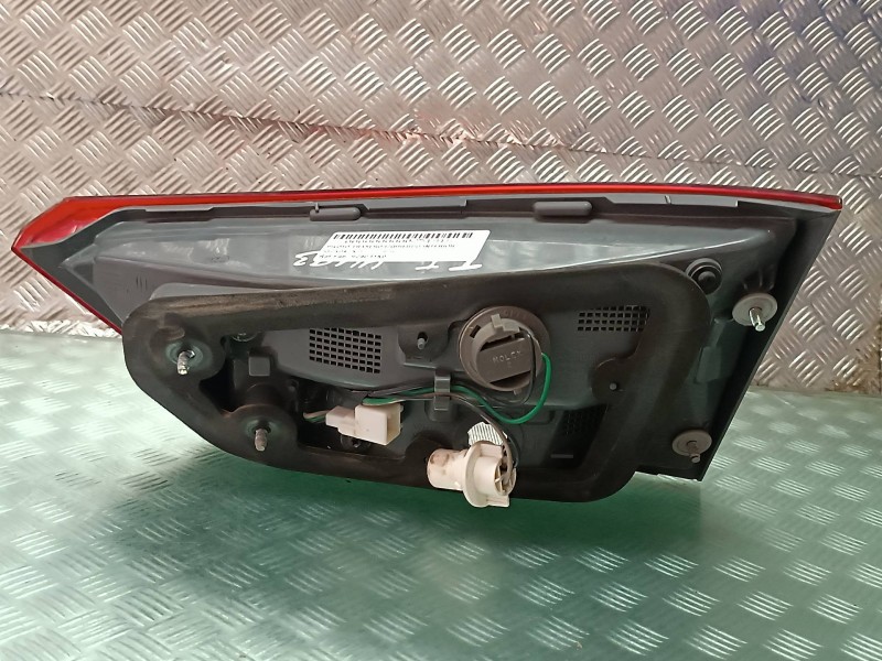 Recambio de piloto trasero izquierdo interior para hyundai ix20 referencia OEM IAM 924031K0  