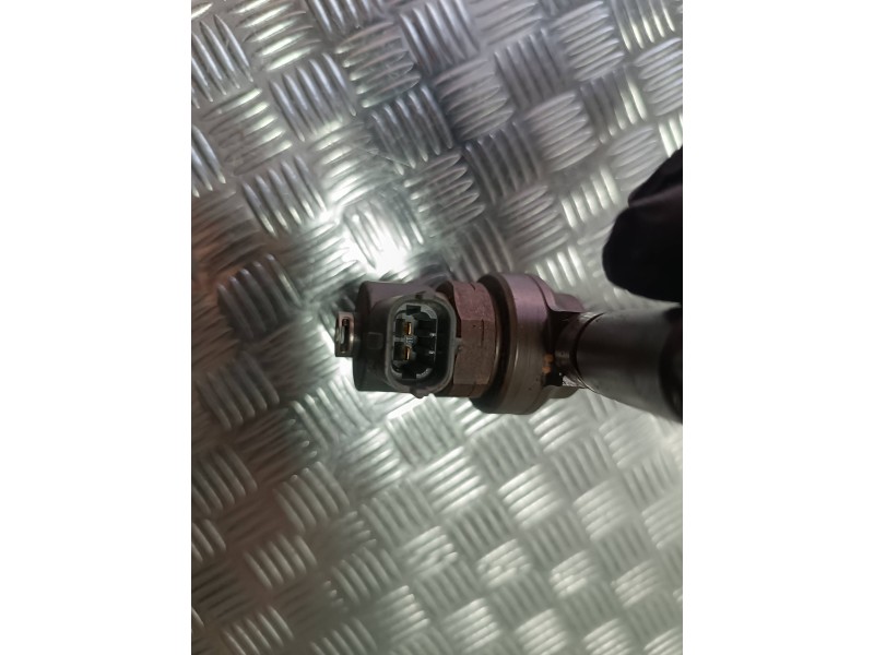 Recambio de inyector para opel astra h ber. referencia OEM IAM 0445110175  2 PINES