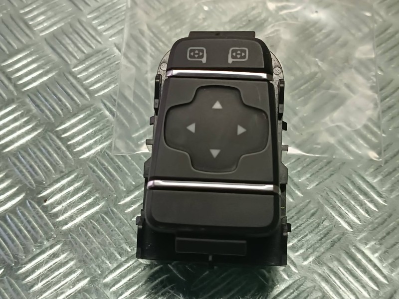 Recambio de mando retrovisor para renault clio iv referencia OEM IAM 255700068R 180928 12 PINES Recambio de mando retrovisor para renault clio iv referencia OEM IAM 255700068R 180928 12 PINES