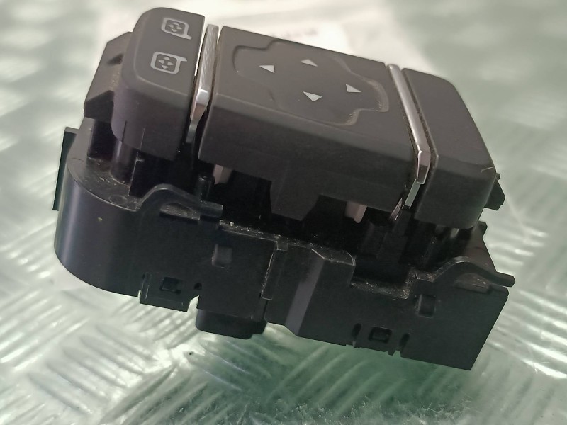 Recambio de mando retrovisor para renault clio iv referencia OEM IAM 255700068R 180928 12 PINES Recambio de mando retrovisor para renault clio iv referencia OEM IAM 255700068R 180928 12 PINES