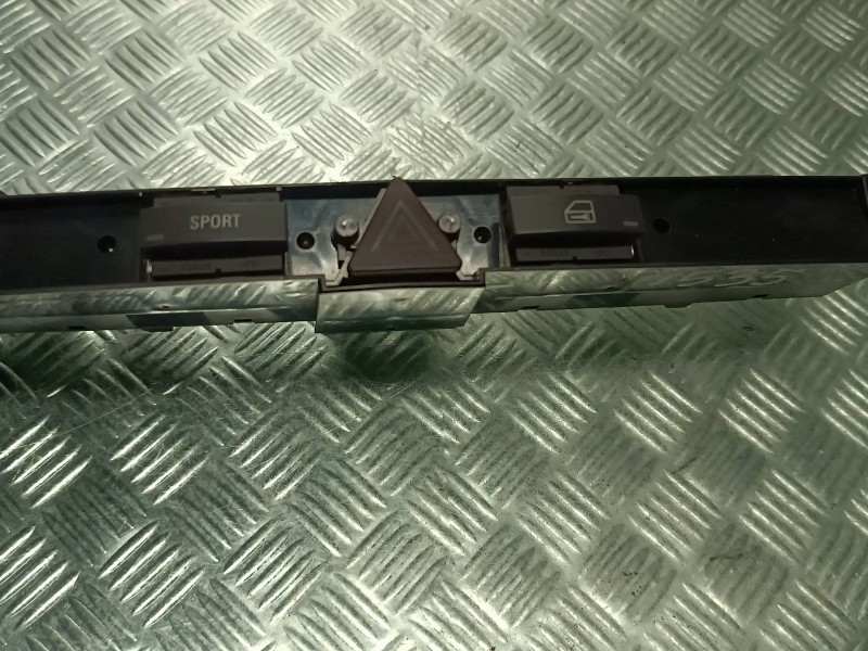 Recambio de warning para opel astra gtc referencia OEM IAM 13100107  16 PINES