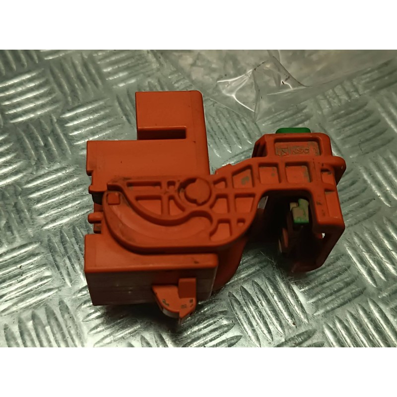 Recambio de interruptor para hyundai ioniq 5 5 referencia OEM IAM  2 PINES CORTE CORRIENTE