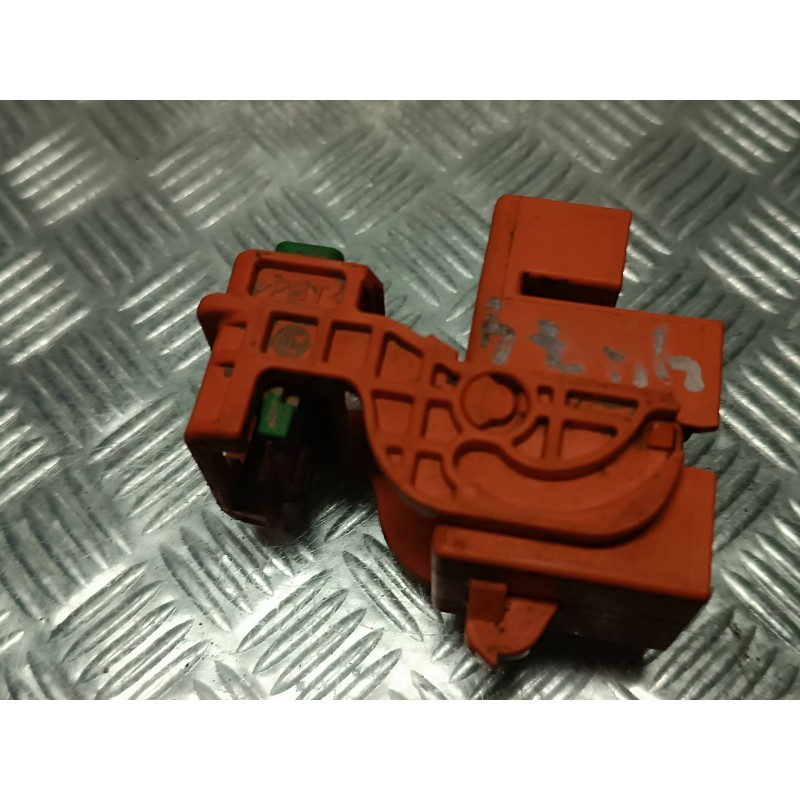 Recambio de interruptor para hyundai ioniq 5 5 referencia OEM IAM  2 PINES CORTE CORRIENTE