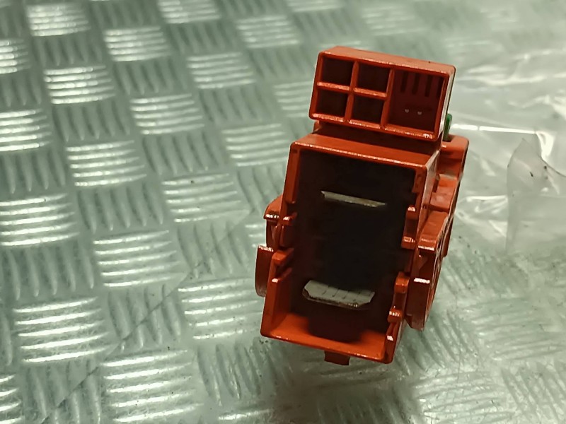 Recambio de interruptor para hyundai ioniq 5 5 referencia OEM IAM  2 PINES CORTE CORRIENTE